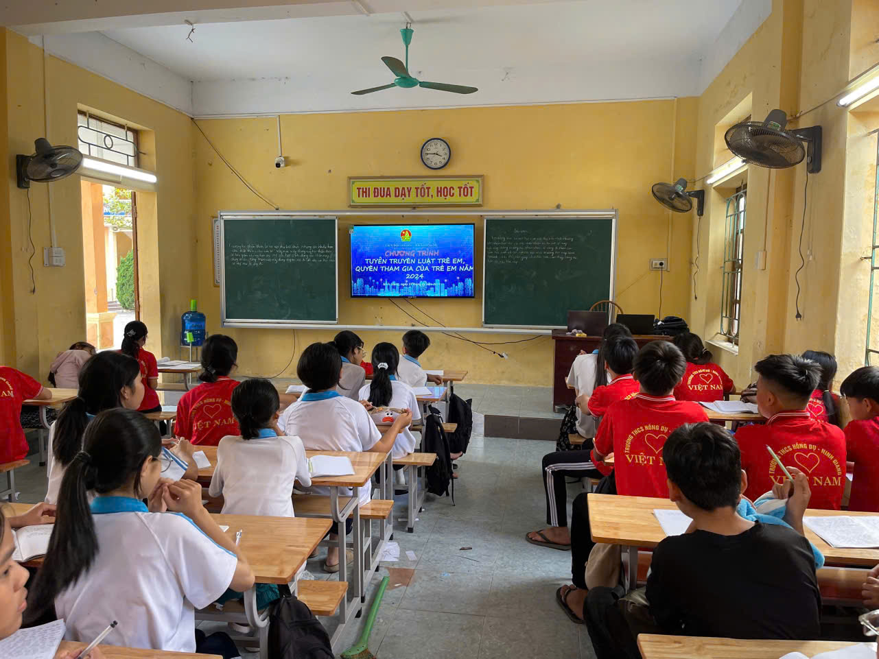 THCS HỒNG DỤ