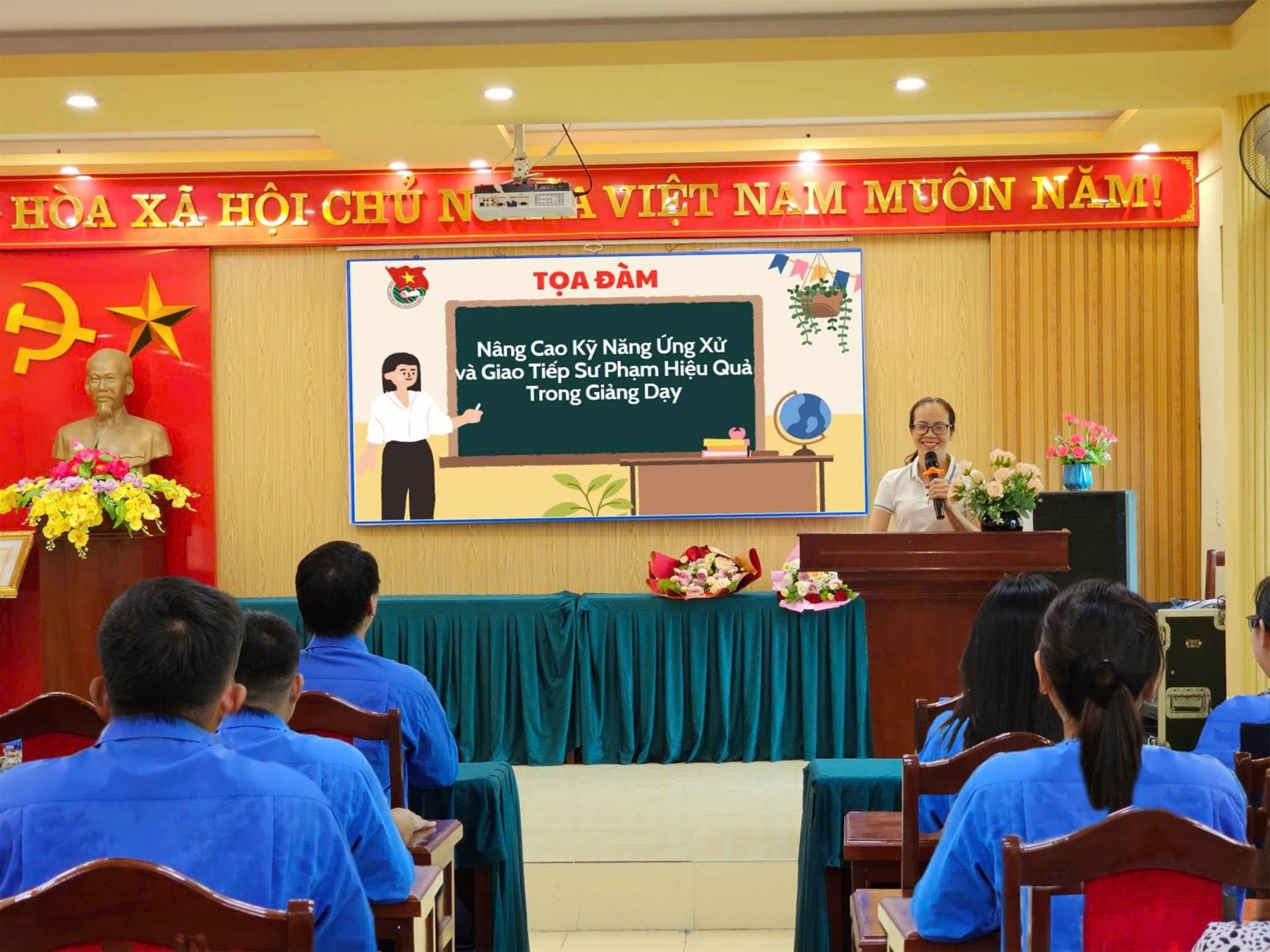 THPT Khúc Thừa Dụ