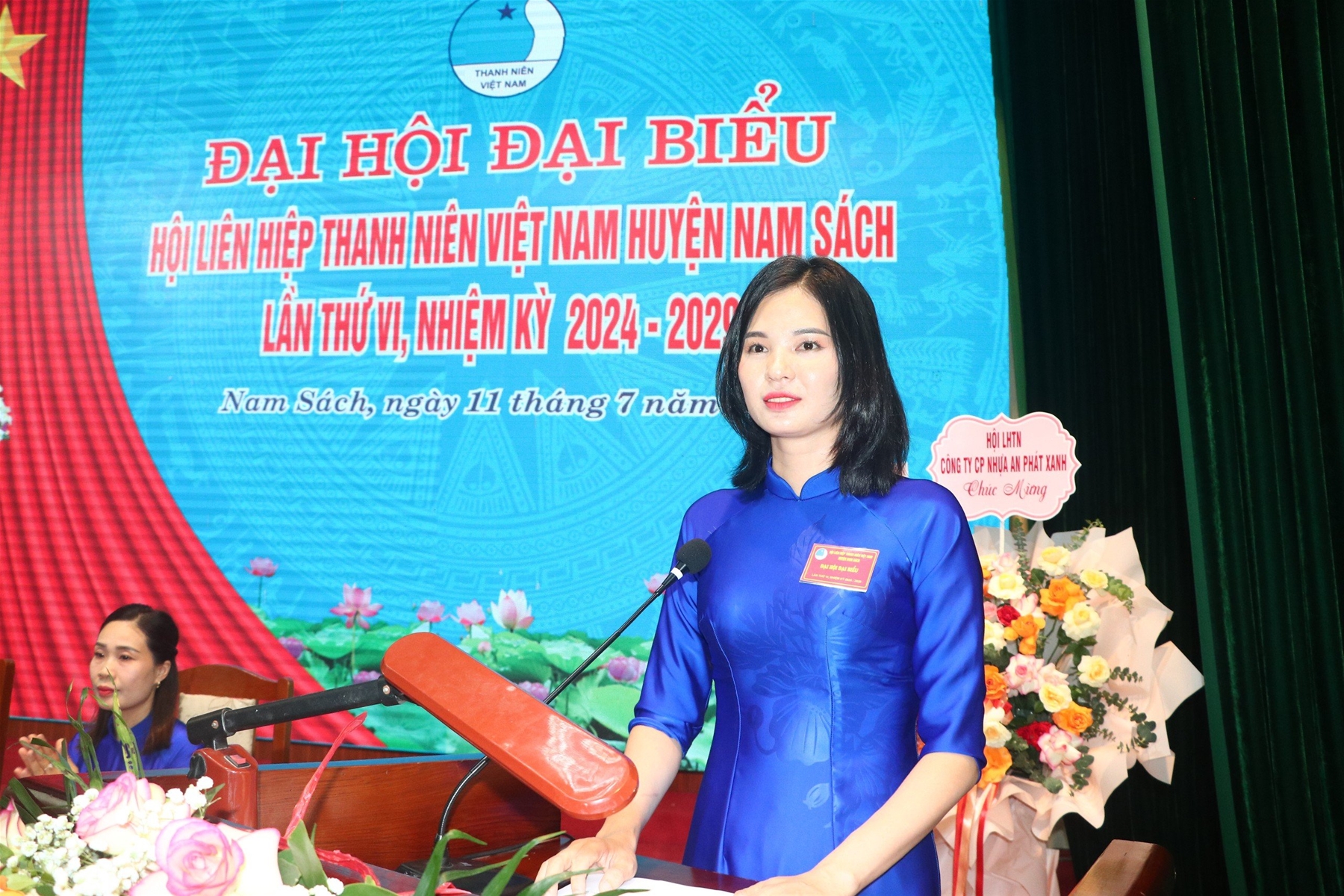 Chị Đoàn Thị Huyền - Chủ tịch Hội LHTN Việt Nam huyện phát biểu